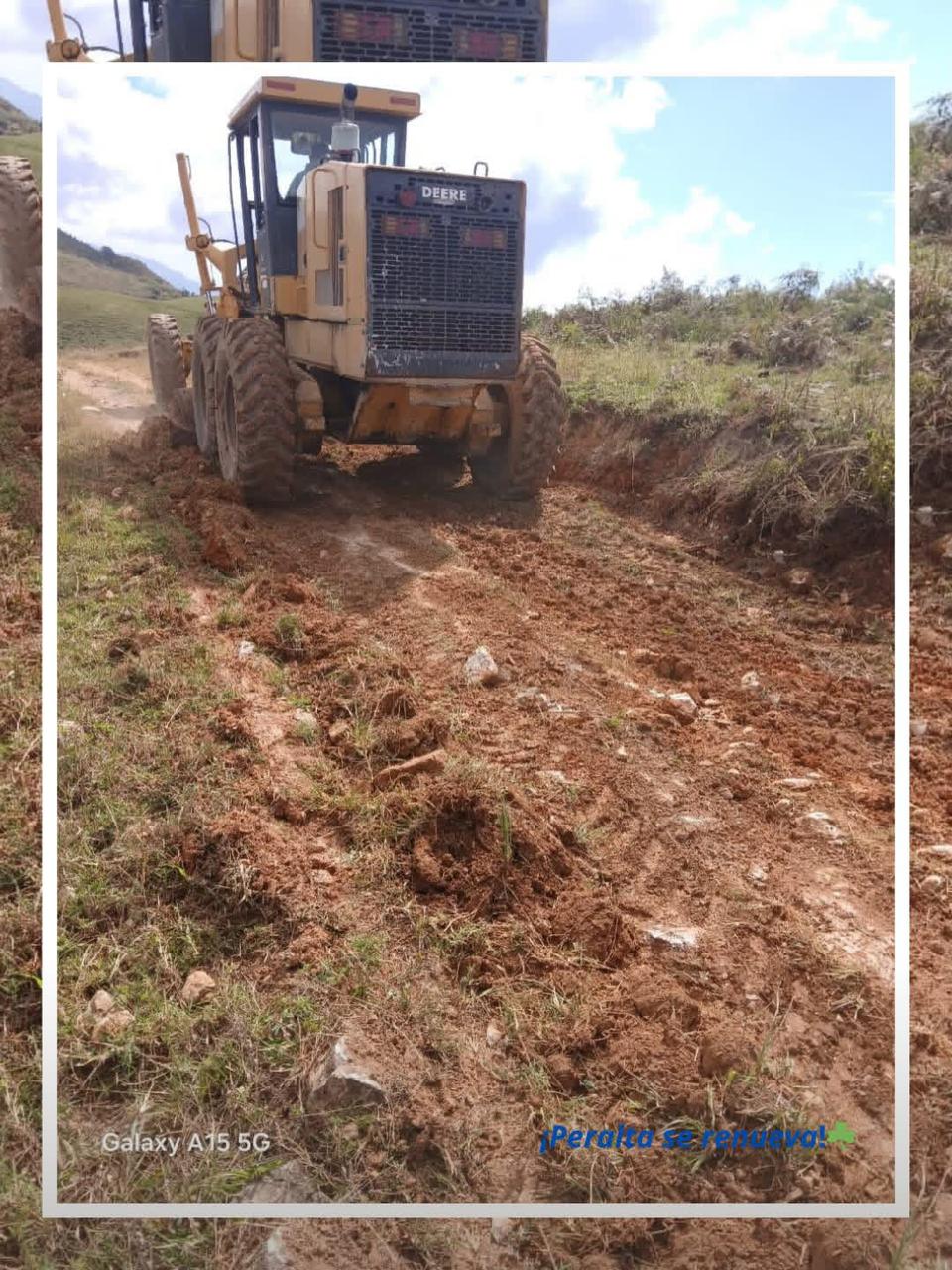 El ayuntamiento municipal ya está trabajando en el mantenimiento y acondicionamiento de los caminos vecinales.